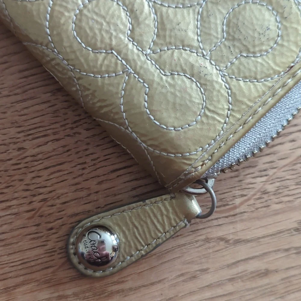 Coach wallets - Picture 8 of 16
